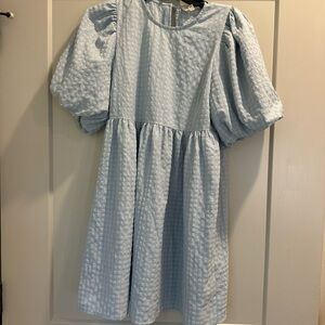 Light blue puff sleeve dress